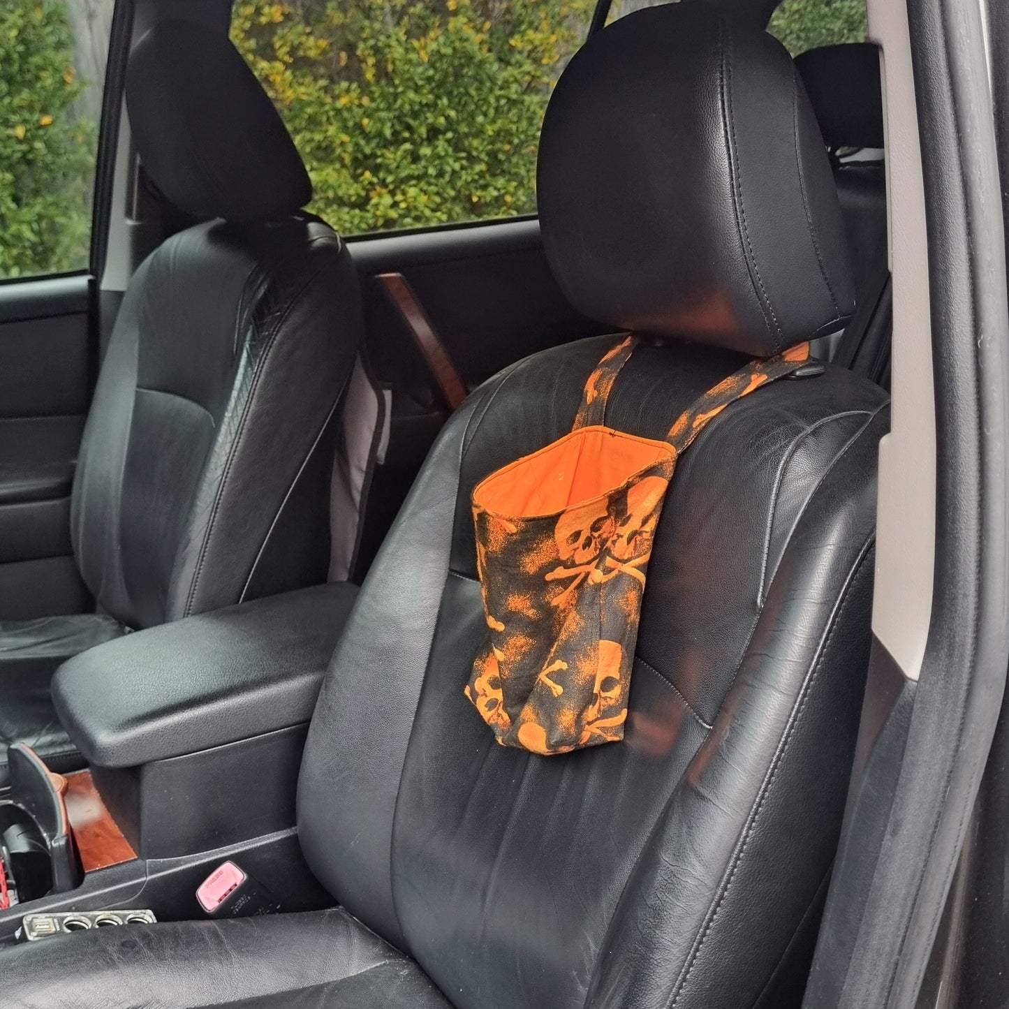 Car and home tidy bag showing storage compartments and organization features