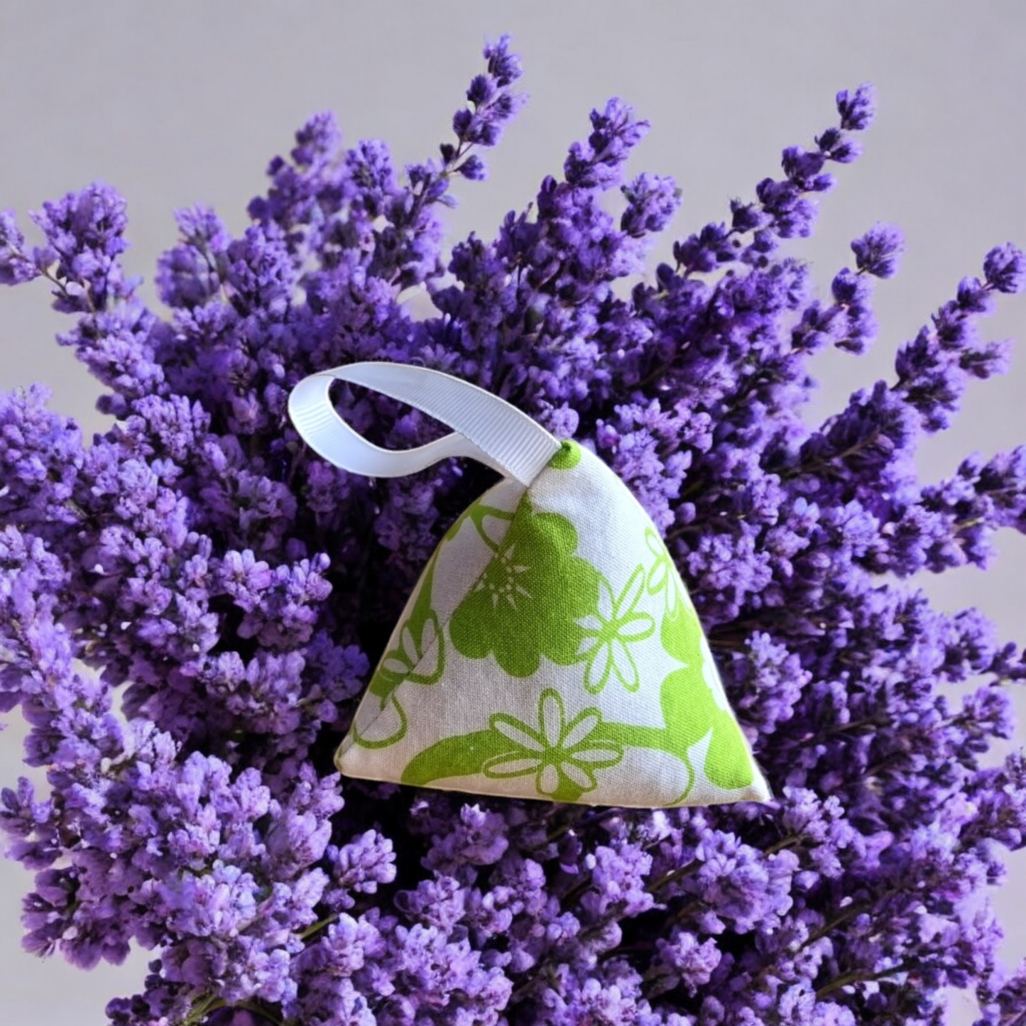Lavender Dried Flower Sachets Bag - Pyramid