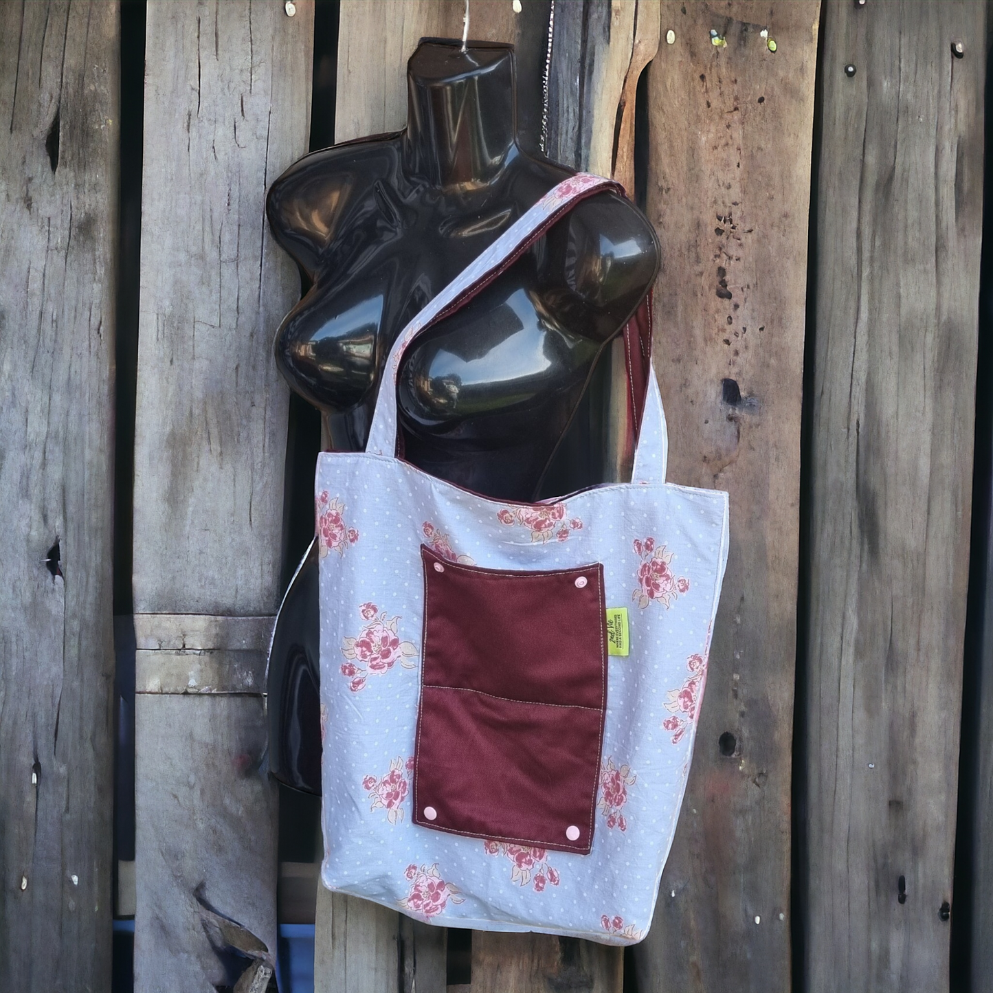Roses design Reversible Fold-Up Tote Bag with pocket