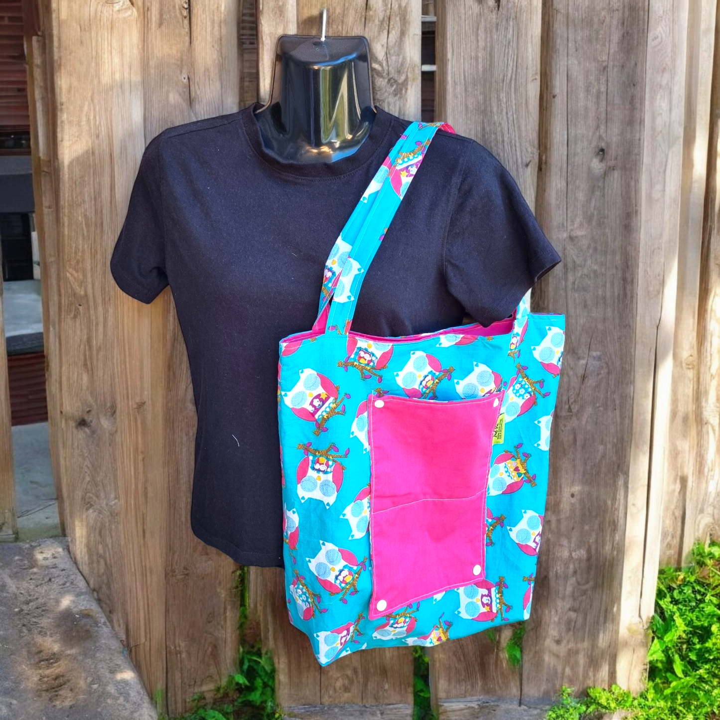 Reversible Fold-Up Tote Bag with pocket