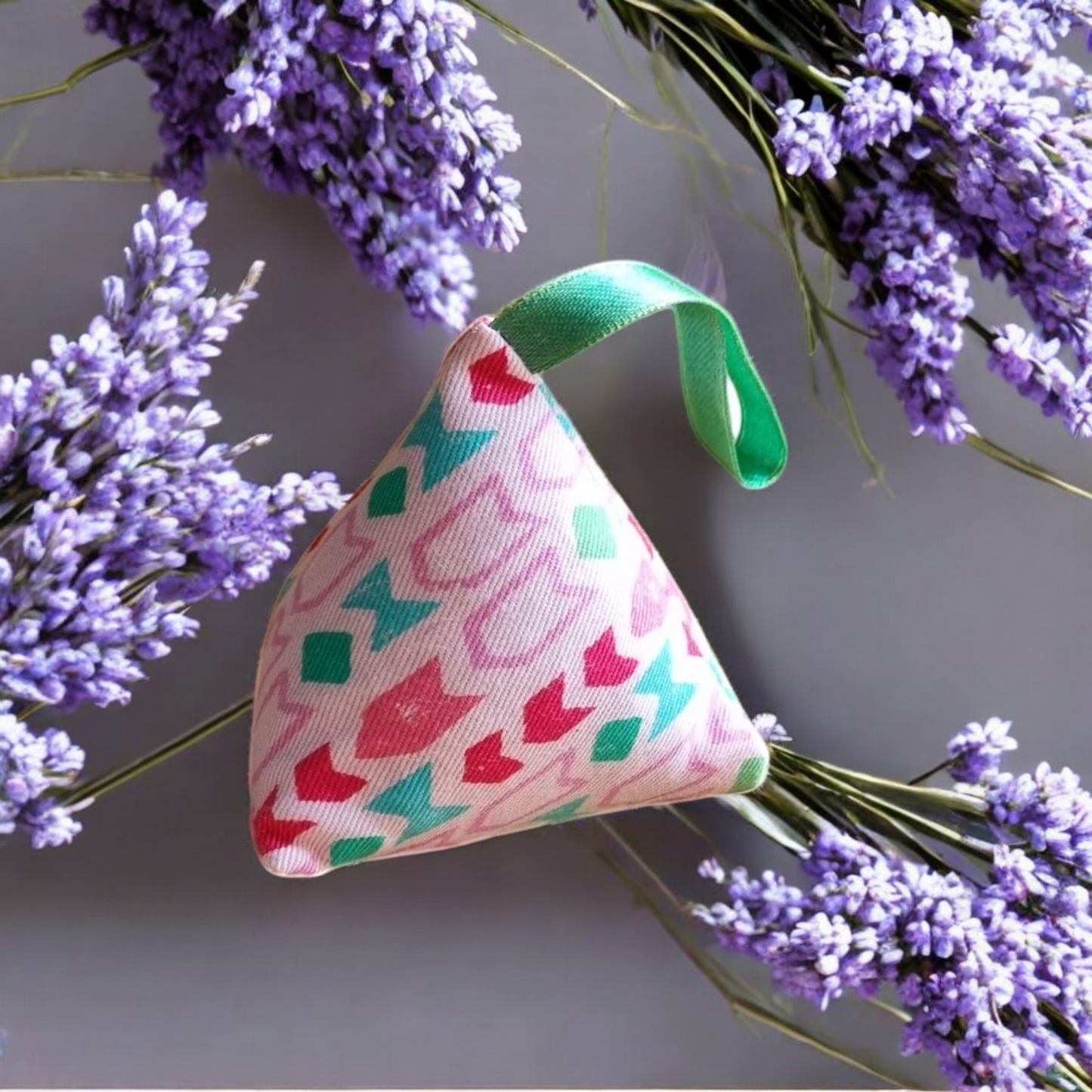 Lavender Dried Flower Sachets Bag - Pyramid