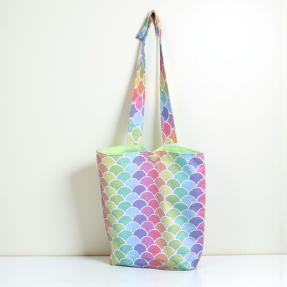 Tidy Bag Versatile Car Home Caravan  - Adjustable Handle & Snap Clip