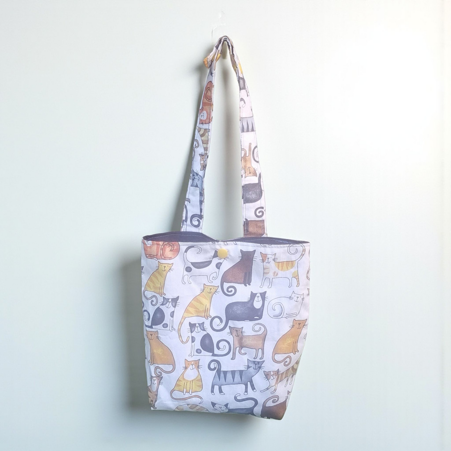 Tidy Bag Versatile Car Home Caravan  - Adjustable Handle & Snap Clip