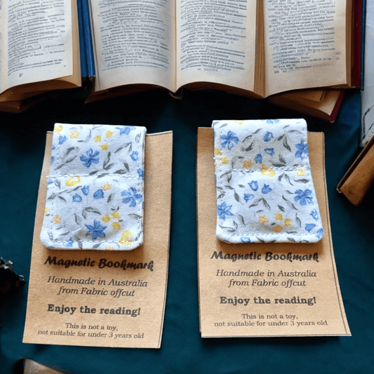 Magnetic Bookmark with yellow & blue Flowers
